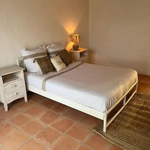 lodge-royal-quercy.midi-pyreneeshotels.com/